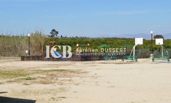 Resale - Detached house -
Algorfa