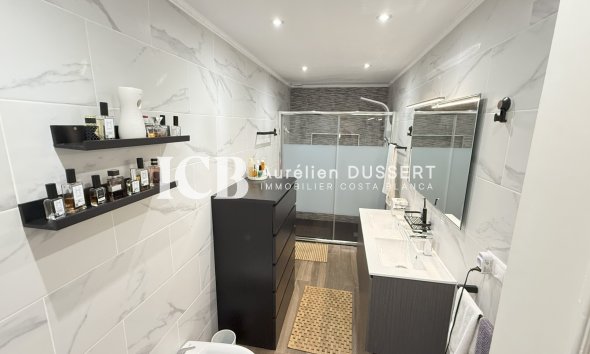 Revente - Maison mitoyenne -
Orihuela Costa - La Florida