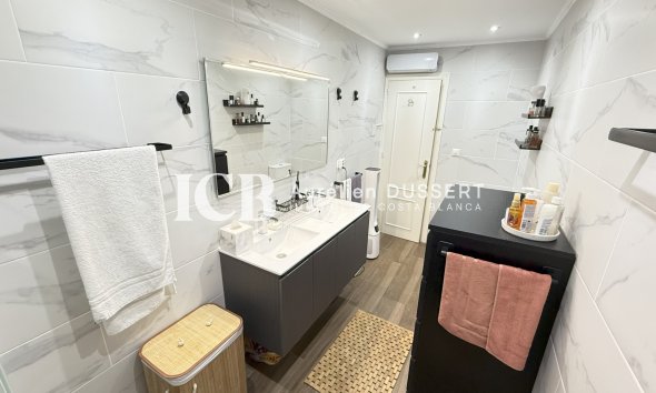 Revente - Maison mitoyenne -
Orihuela Costa - La Florida