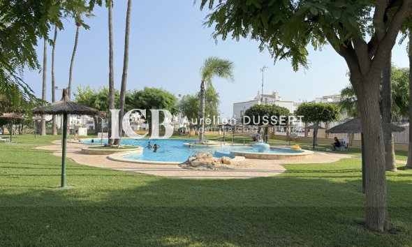 Revente - Maison mitoyenne -
Orihuela Costa - La Florida