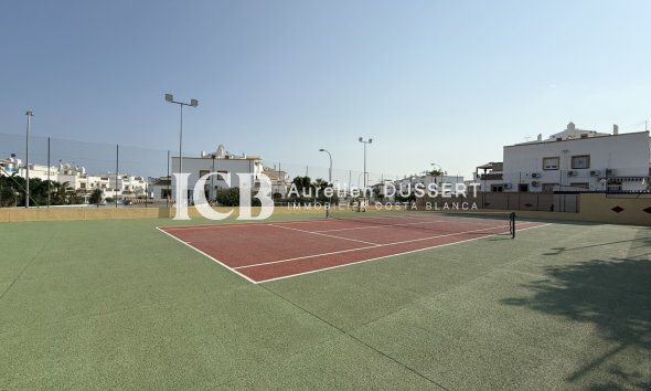 Revente - Maison mitoyenne -
Orihuela Costa - La Florida