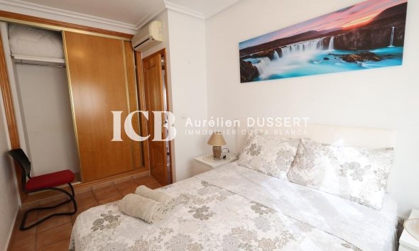 Revente - Maison mitoyenne -
Orihuela Costa - Cabo Roig