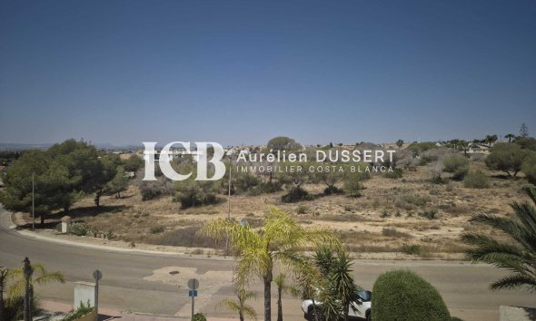 Reventa - Villa -
Ciudad Quesada