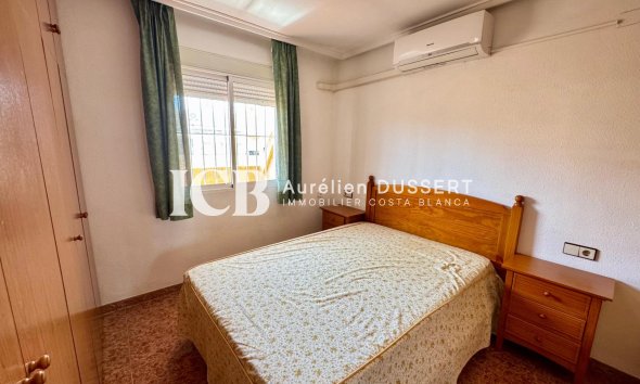 Revente - Appartement -
Torrevieja - Centro