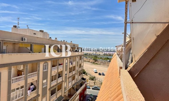 Revente - Appartement -
Torrevieja - Centro