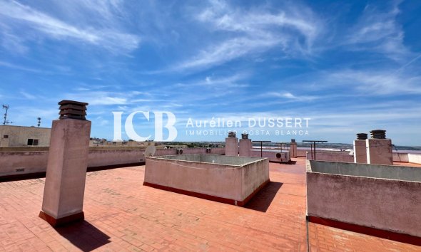 Revente - Appartement -
Torrevieja - Centro