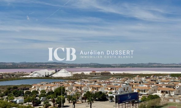 Revente - Appartement -
Torrevieja - Centro