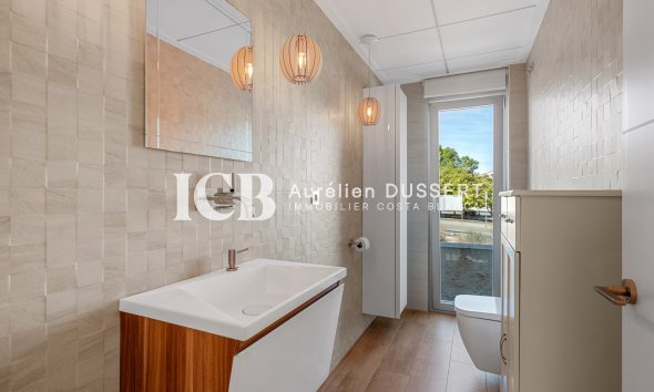 Reventa - Casa independiente -
Benijofar