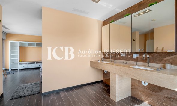 Reventa - Casa independiente -
Benijofar