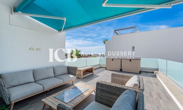 Reventa - Casa independiente -
Benijofar