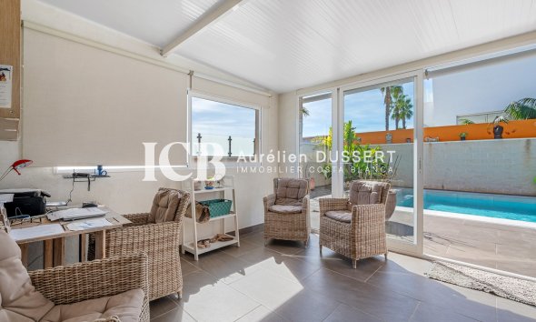 Reventa - Casa independiente -
Benijofar