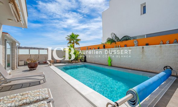 Reventa - Casa independiente -
Benijofar