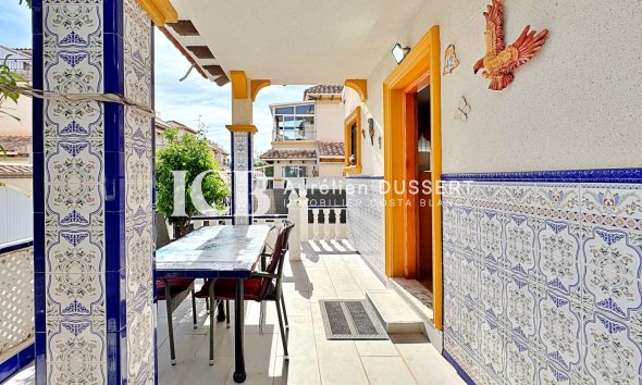 Revente - Maison mitoyenne -
Orihuela Costa - La Campana