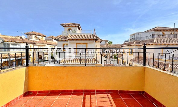 Revente - Maison mitoyenne -
Orihuela Costa - La Campana