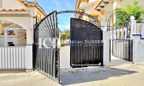 Revente - Maison mitoyenne -
Orihuela Costa - La Campana