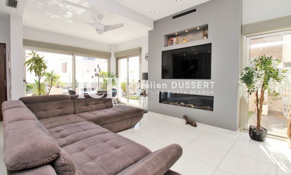 Revente - Villa -
Orihuela Costa - Villamartín