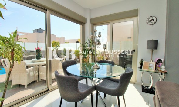 Revente - Villa -
Orihuela Costa - Villamartín