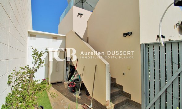 Revente - Villa -
Orihuela Costa - Villamartín