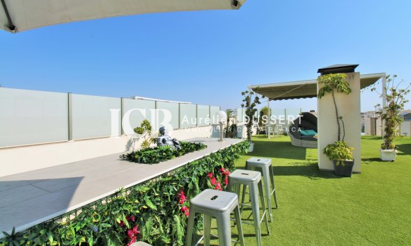 Revente - Villa -
Orihuela Costa - Villamartín