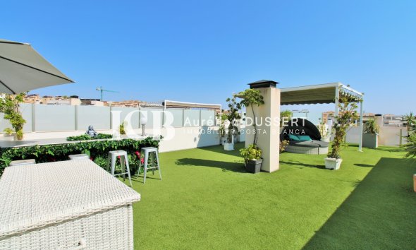 Revente - Villa -
Orihuela Costa - Villamartín