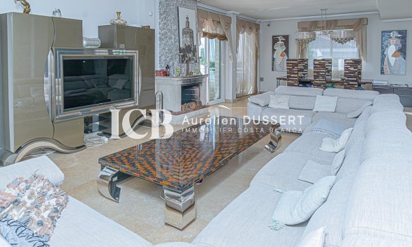 Reventa - Villa -
La Mata