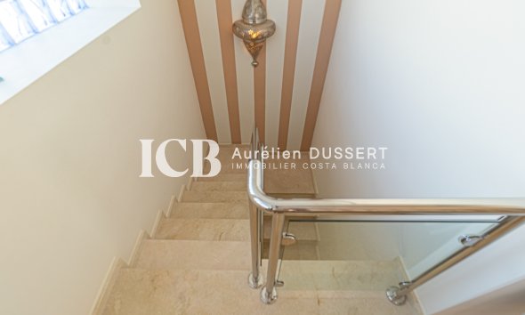 Reventa - Villa -
La Mata