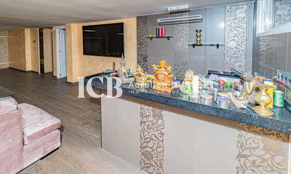 Reventa - Villa -
La Mata