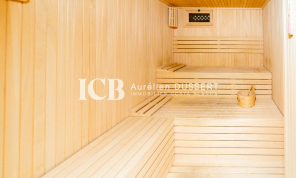 Reventa - Villa -
La Mata