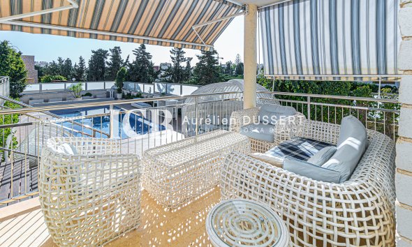 Reventa - Villa -
La Mata