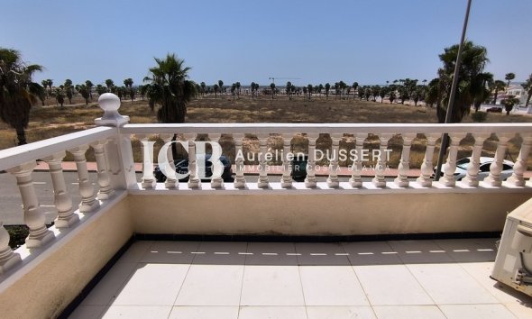 Revente - Maison mitoyenne -
Ciudad Quesada