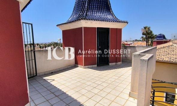 Revente - Maison mitoyenne -
Ciudad Quesada