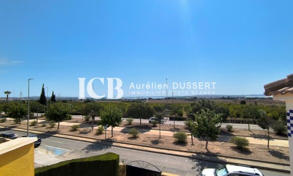 Revente - Maison mitoyenne -
Los Montesinos - La Herrada