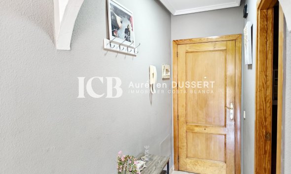 Revente - Appartement -
Torrevieja - Torrevieja Centro