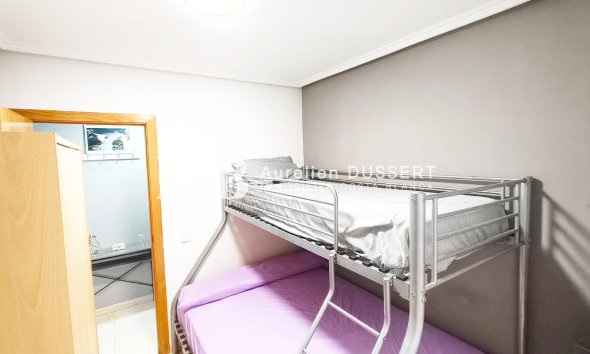 Revente - Appartement -
Torrevieja - Torrevieja Centro