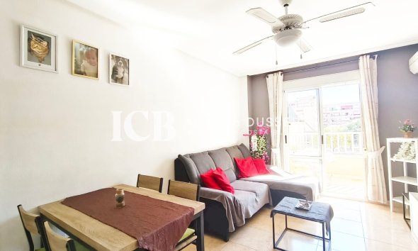 Revente - Appartement -
Torrevieja - Torrevieja Centro