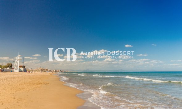 Revente - Appartement -
La Mata