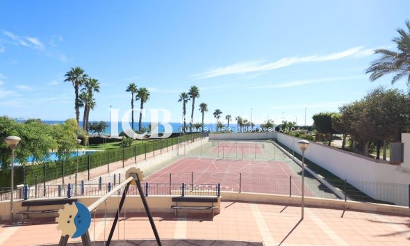 Revente - Appartement -
Mil Palmeras