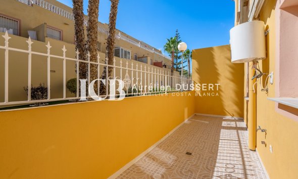 Revente - Appartement -
San Miguel de Salinas - El Galan