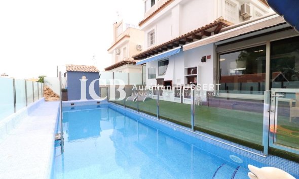 Revente - Maison individuelle -
Orihuela Costa - Lomas de Cabo Roig