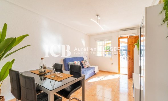 Revente - Maison mitoyenne -
Torrevieja - El limonar