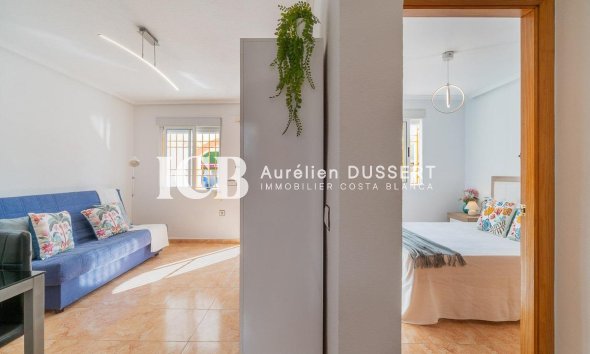 Revente - Maison mitoyenne -
Torrevieja - El limonar