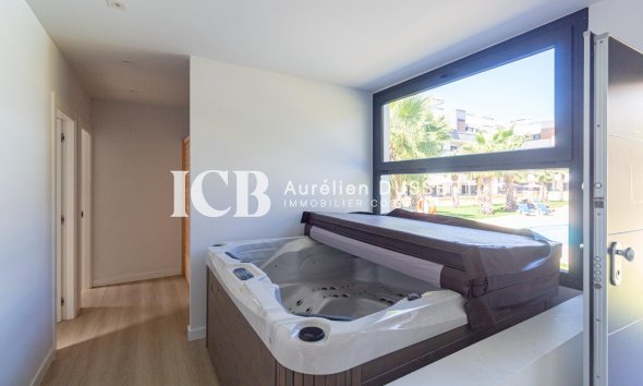 Revente - Appartement -
Orihuela Costa - Los Almendros-La Florida