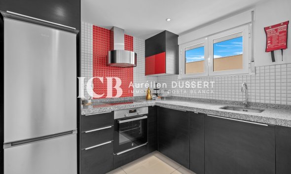 Revente - Appartement -
Punta Prima - Torrevieja