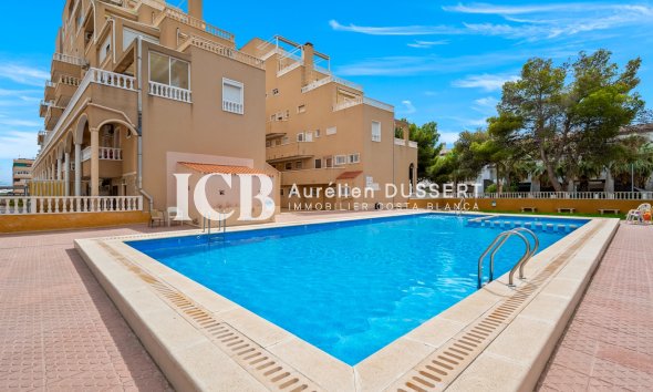 Revente - Appartement -
Punta Prima - Torrevieja