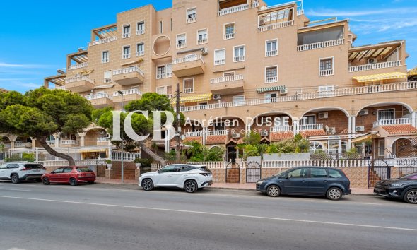 Revente - Appartement -
Punta Prima - Torrevieja