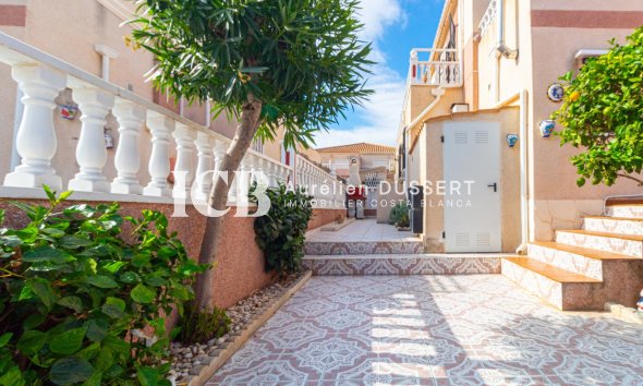 Revente - Maison mitoyenne -
Orihuela Costa - Cabo Roig