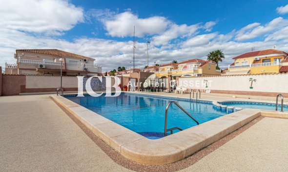 Revente - Maison mitoyenne -
Orihuela Costa - Cabo Roig