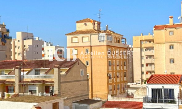 Resale - Apartment / flat -
Torrevieja