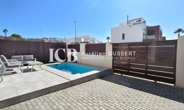 Revente - Maison individuelle -
Orihuela Costa - Villamartín