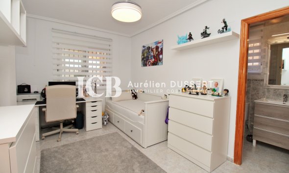 Revente - Maison individuelle -
Orihuela Costa - Villamartín